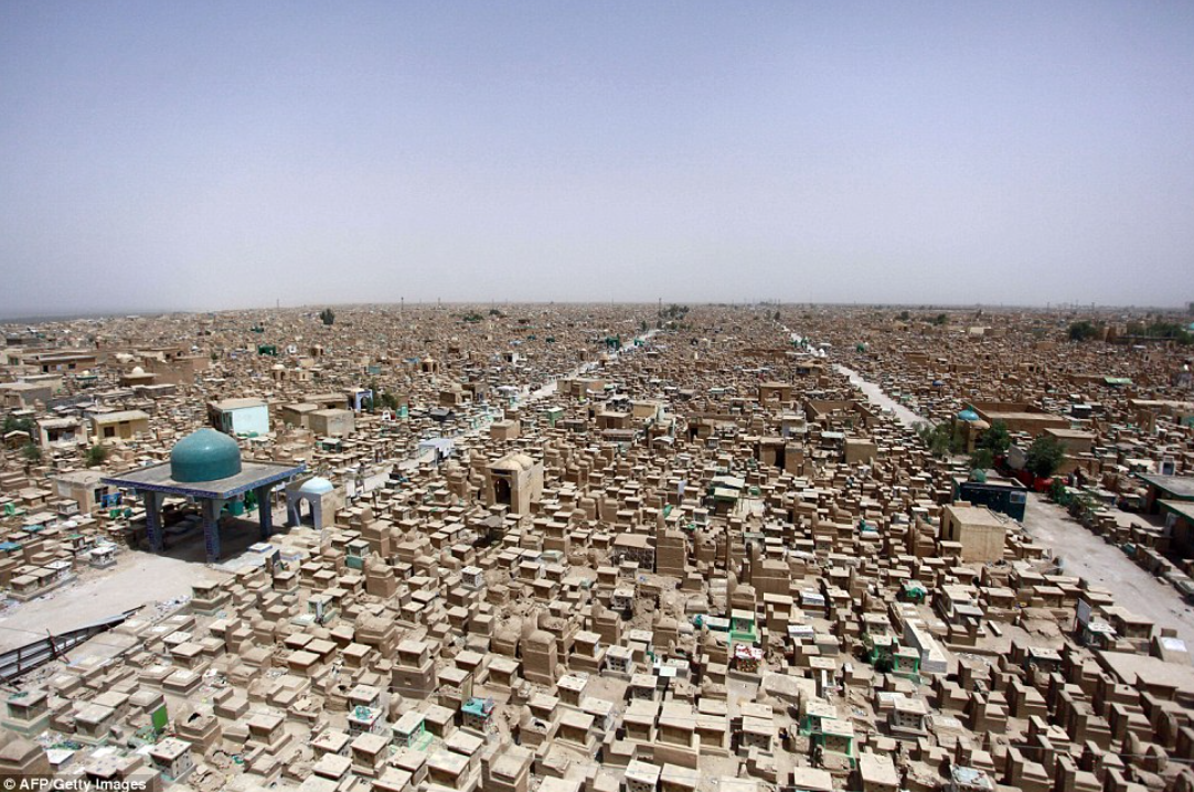 weird largest cemetery